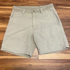 The North Face Khaki SHORTS Tan 34 waist POCKETS belt loops Man Men’s casual